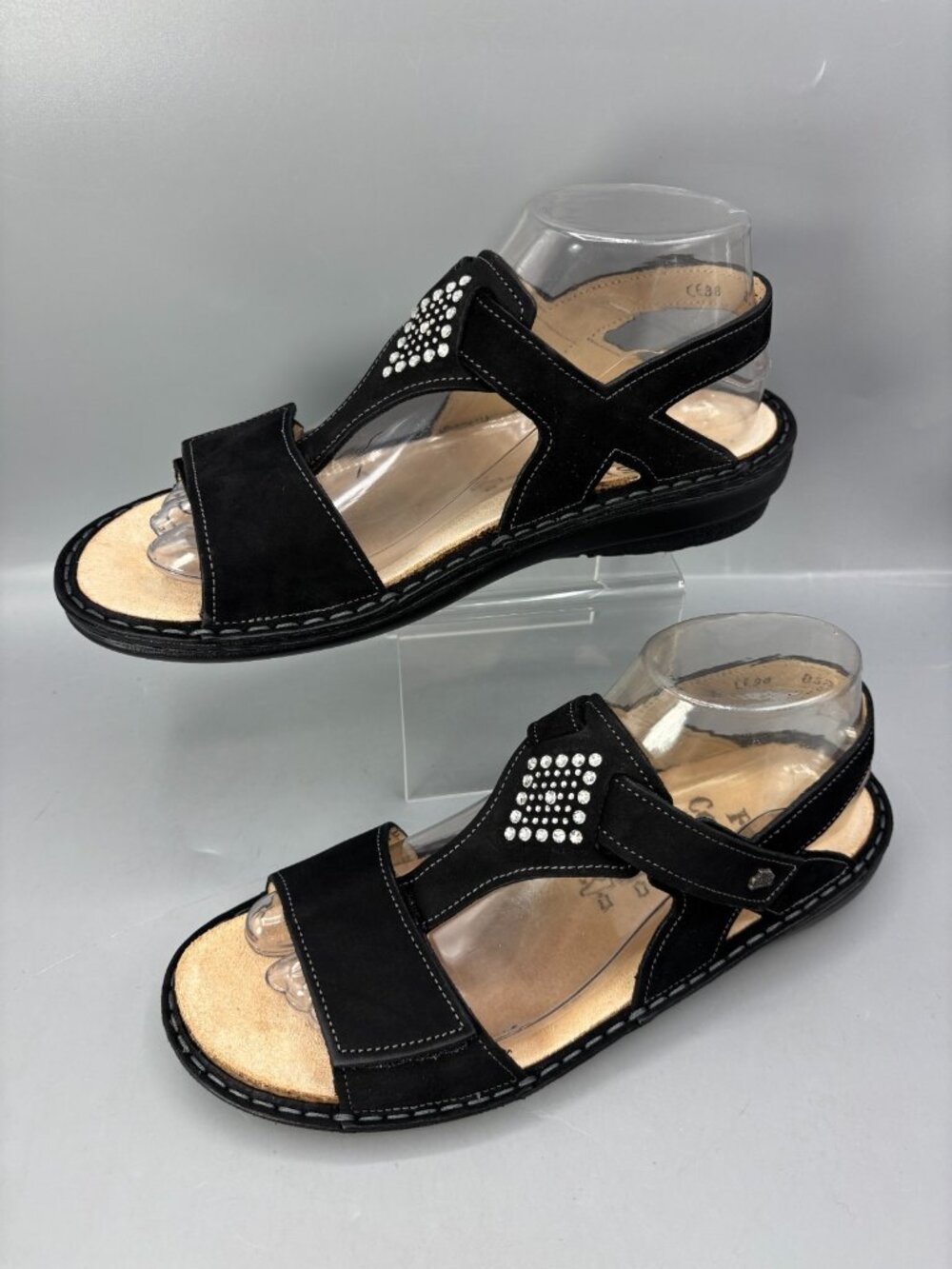 Finn Comfort Calvia Sandals Womens 7 Black Leather Crystal Hook & Loop 85221074